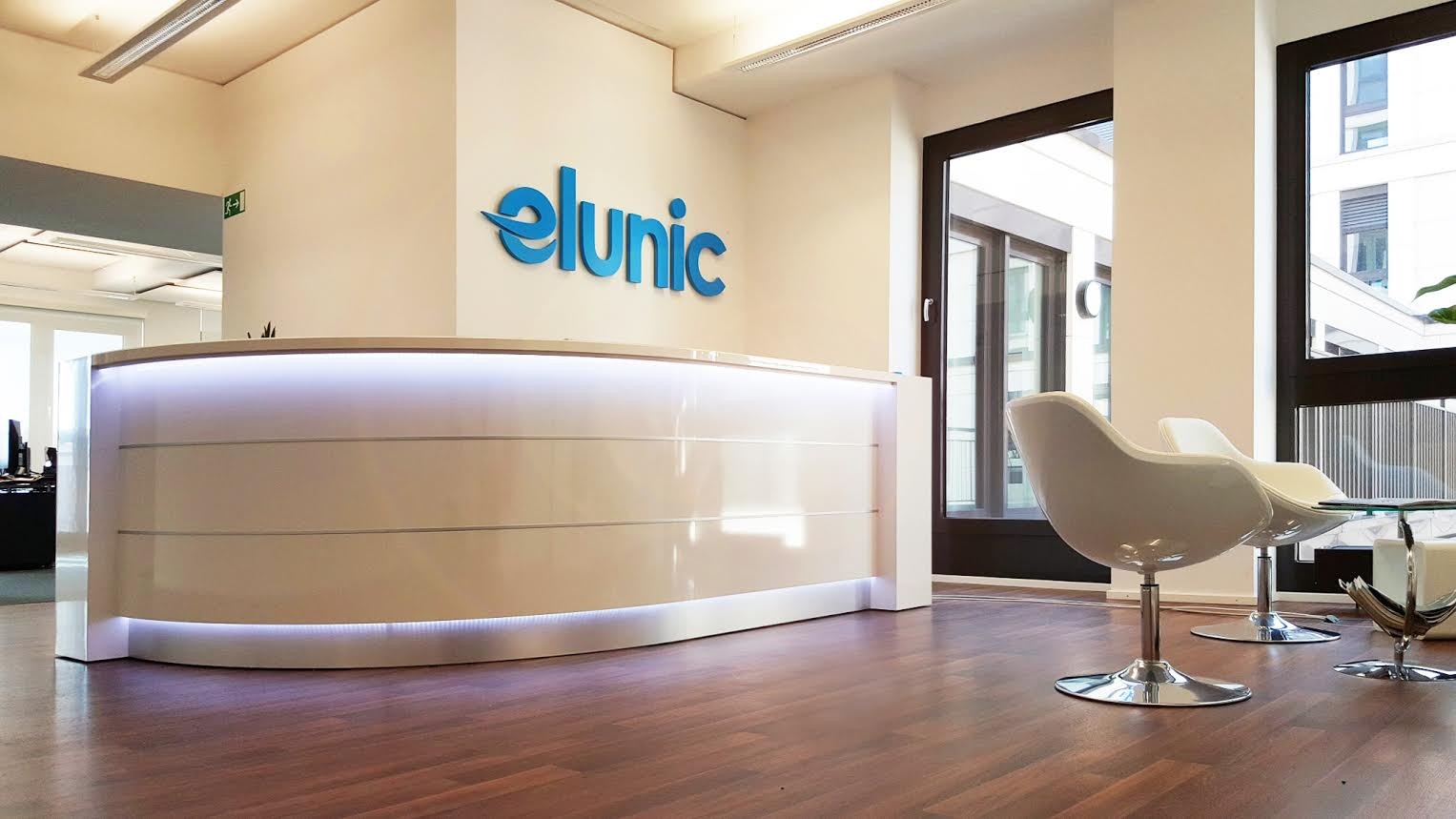 elunic AG banner