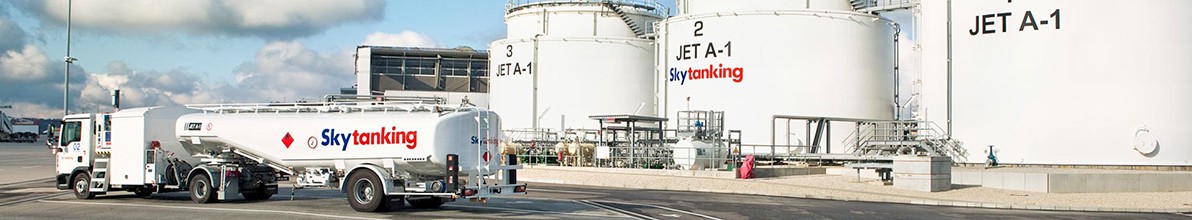 Skytanking banner